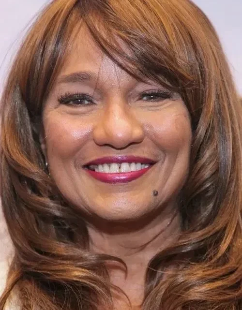 Ella Joyce Biography: Age, Husband, Height, Net Worth, Parents, Movies & TV Shows, Awards