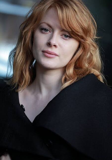 Emily Beecham Biography: Age, Height, Parents, Net Worth, Movies & TV Shows, Awards, Partner