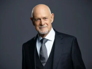 Gerald McRaney