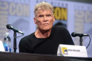 Everett McGill