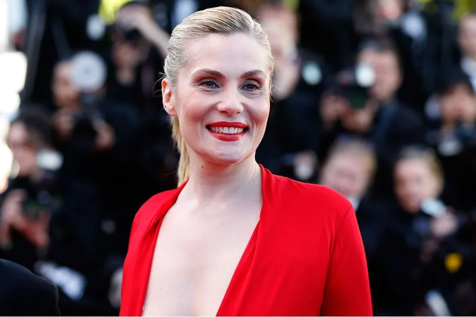 Emmanuelle Seigner Biography: Age, Husband, Children, Height, Net Worth, Parents, Movies & Songs