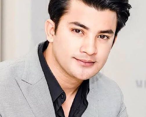 Aakash Shrestha Biography: TV Shows, Age, Height, Movies, Girlfriend, Net Worth, Parents, Ethnicity, Instagram