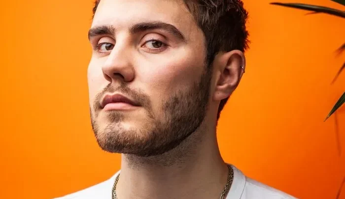 Alfie Deyes Biography: Height, Net Worth, Fiance, Parents, Awards, Instagram, Kids, Books