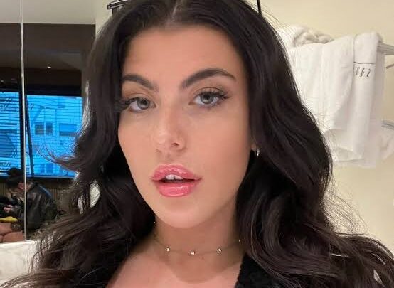 Gal Ritchie Biography:  Net Worth, Awards, Parents, Boyfriend, OnlyFans, Age, Height, Adult Films, Ethnicity