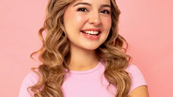 Brianna Mizura Biography: Age, Boyfriend, Height, Net Worth, Parents, Movies & TV Shows, YouTube, TikTok