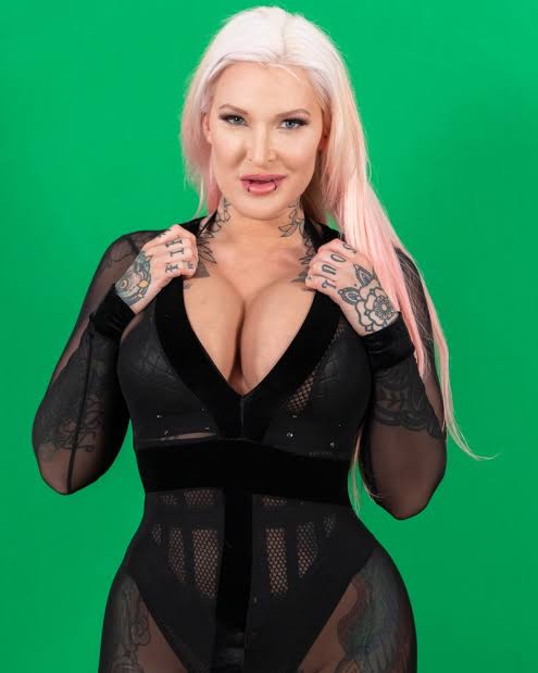 Alexxa Vice Biography: Ethnicity, Religion, Age, Height, Net Worth, Parents, Adult Films, Husband