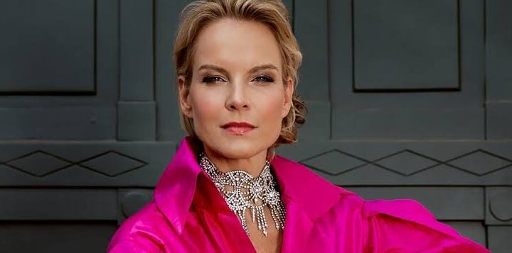 Elīna Garanča Biography: Awards, Songs, Net Worth, Movies, Age, Height, Parents, Books, Husband, Religion