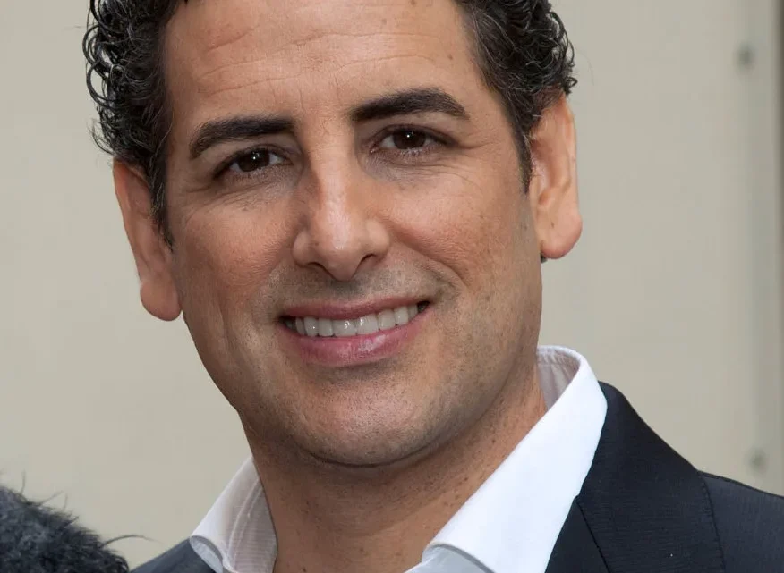 Juan Diego Flórez Biography: Songs, Net Worth, Age, Height, Awards, Religion, Ethnicity, YouTube, Wife