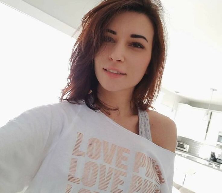 Alinity Biography: Age, Husband, Height, Net Worth, Parents, Career, OnlyFans, YouTube