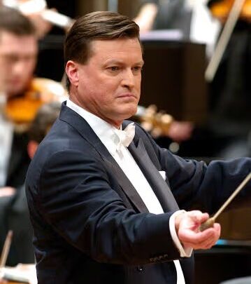 Christian Thielemann Biography: Parents, Net Worth, Height, Controversy, Books, Age, Ethnicity, Songs, Wife, Religion