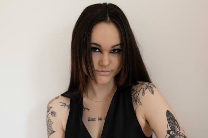 Thalia Ho Biography: Age, Net Worth, Height, Nationality, Blog, Recipes, Baking Career, Partner