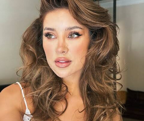 Alina Ceușan Biography: Parents, Instagram, Hair Color, Ethnicity, Age, Boyfriend, Height, Religion, Net Worth