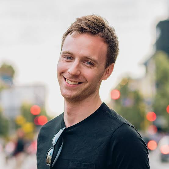 Tom Honeyands Biography: Parents, Girlfriend,Age, Height, Net Worth,  Real Name, YouTube, Instagram