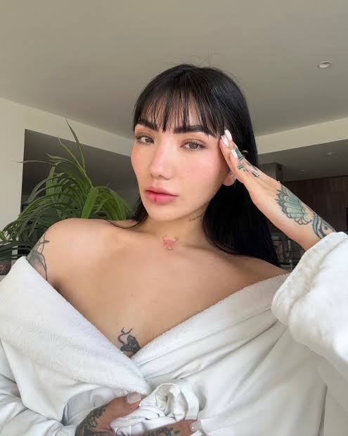 Nicole Amado Biography: YouTube, Boyfriend, Age, Parents, Songs, Ethnicity, Awards, Net Worth