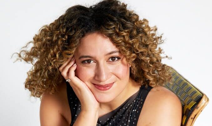 Rose Matafeo Biography: Age, Net Worth, Parents, Height, Movies & TV Shows, Books, Religion