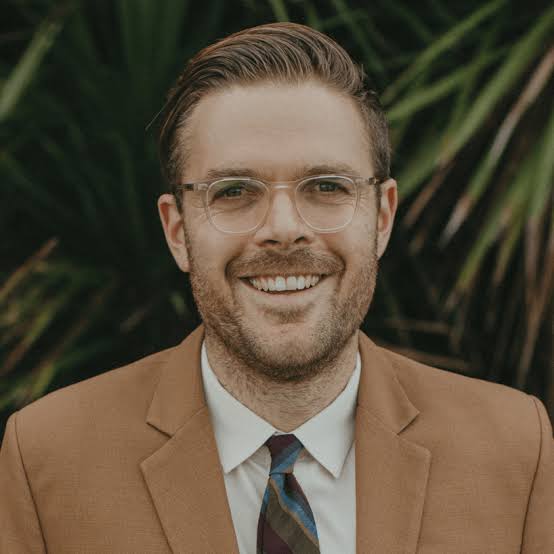 Guy Williams Biography: Spouse, TV Shows, Height, Movies, Net Worth, Age, Parents, Awards, Instagram