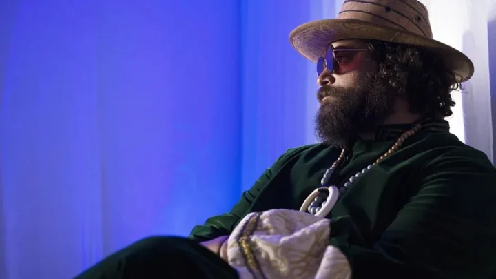 Troy Kingi Biography: Age, YouTube, Height, Songs, Albums, Net Worth, Parents, Wife, Kids, Facebook