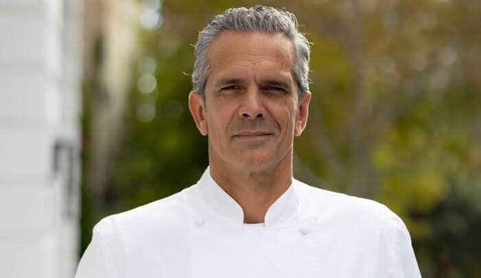 Josh Emett Biography: Recipes, Books, Height, Age, Net Worth, Parents, Height, Wife, Kids, Facebook