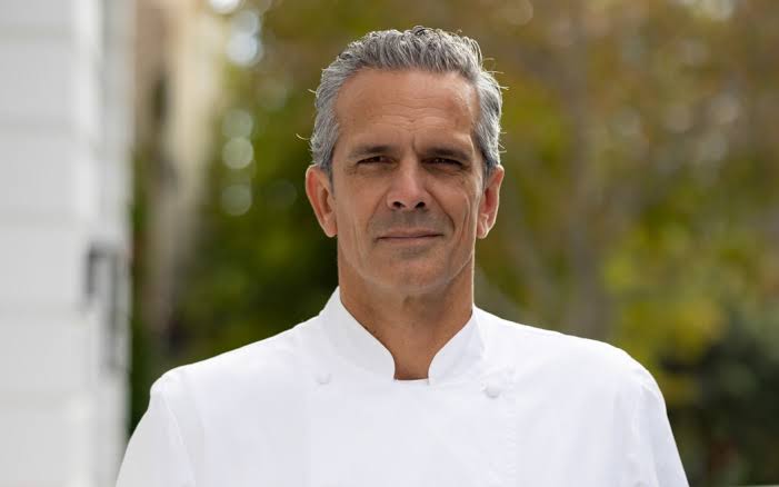 Josh Emett Biography: Recipes, Books, Height, Age, Net Worth, Parents, Height, Wife, Kids, Facebook