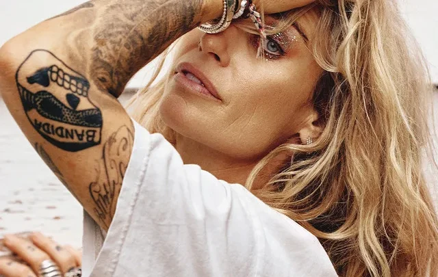 Gin Wigmore Biography: Husband, Height, Songs, Age, Albums, Net Worth, Parents, Children, Awards, Facebook