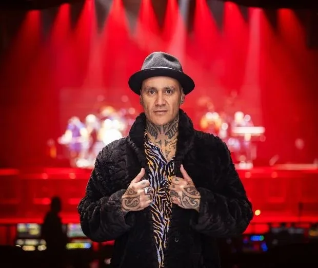 Tiki Taane Biography: Siblings, Net Worth, Parents, Albums, Age, Songs, Height, Awards, Wikipedia