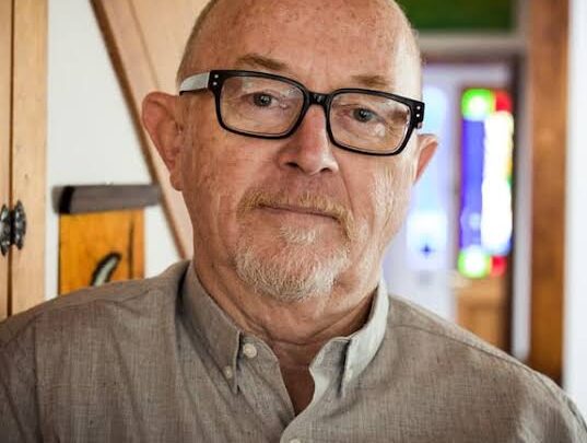Dave Dobbyn Biography: Concerts, Age, Kids, Net Worth, Awards, Wife, Songs &  Albums, Height, Ethnicity