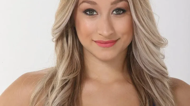 Briar Nolet Biography: Age, Dancing, Net Worth, Boyfriend, Movies, TV Shows, Parents, Nationality, Sister, Instagram