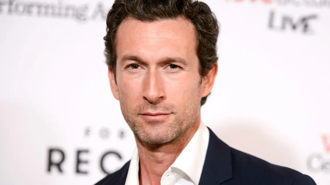 Aaron Lazar Biography: Wife, Age, Net Worth, Height, Kids, Broadway, Movies, ALS Journey, Awards