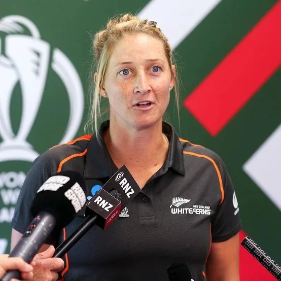 Sophie Devine Biography: Net Worth, Career Highlights, Awards, Age, Boyfriend, Height, Siblings, Stats,  Ethnicity