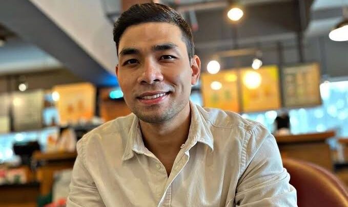 Syafiq Farhain Biography: Albums, Age, Net Worth, Wife, Children, Songs, Siblings, Height, Nationality, Instagram