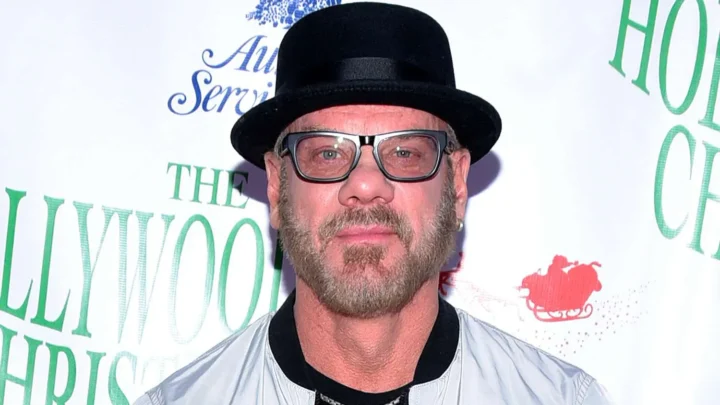 Phil Vassar Biography: Age, Wife, Children, Net Worth, Songs, Career, Height, Wiki, Instagram