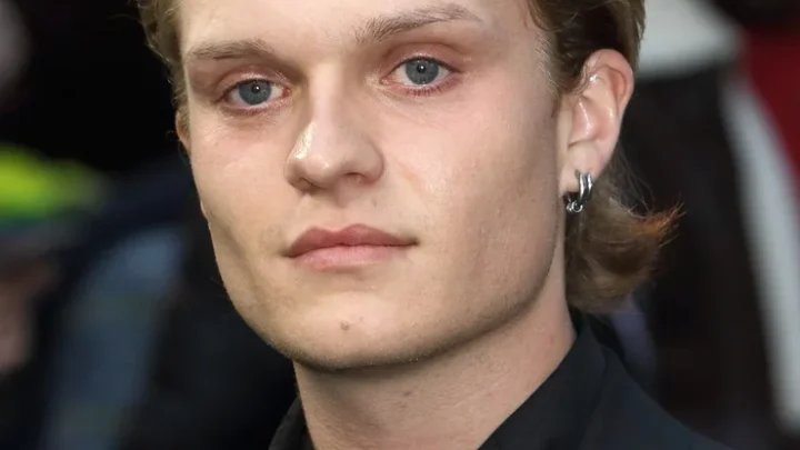 Tom Glynn-Carney Biography: Awards, Ethnicity, Net Worth, Movies, Parents, Age, Religion, Girlfriend