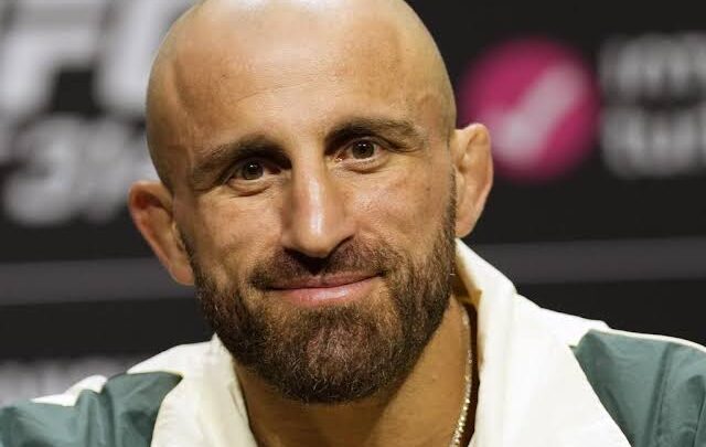 Alexander Volkanovski Biography: Wife, Kids, Age, Height, Net Worth, Parents, UFC Title Reign