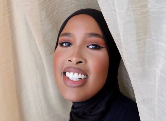 Underrated Hijabi Biography: Age, Net Worth, Sister, Height, Religion, TikTok, Career, Boyfriend