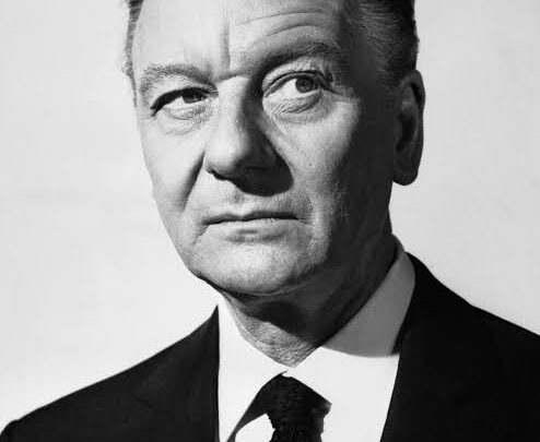 John Gielgud Biography: Net Worth, Age, Shakespeare, Husband, Height, Oscar, Parents, Films, Movies