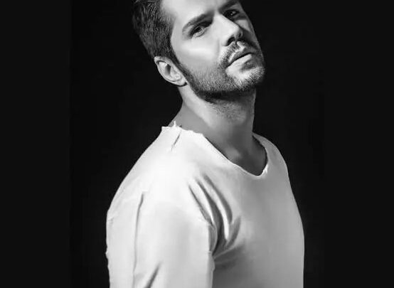 Giorgos Tsalikis Biography: Super Idol,  Net Worth, Wife, Height, Children, Songs, Age, Ethnicity