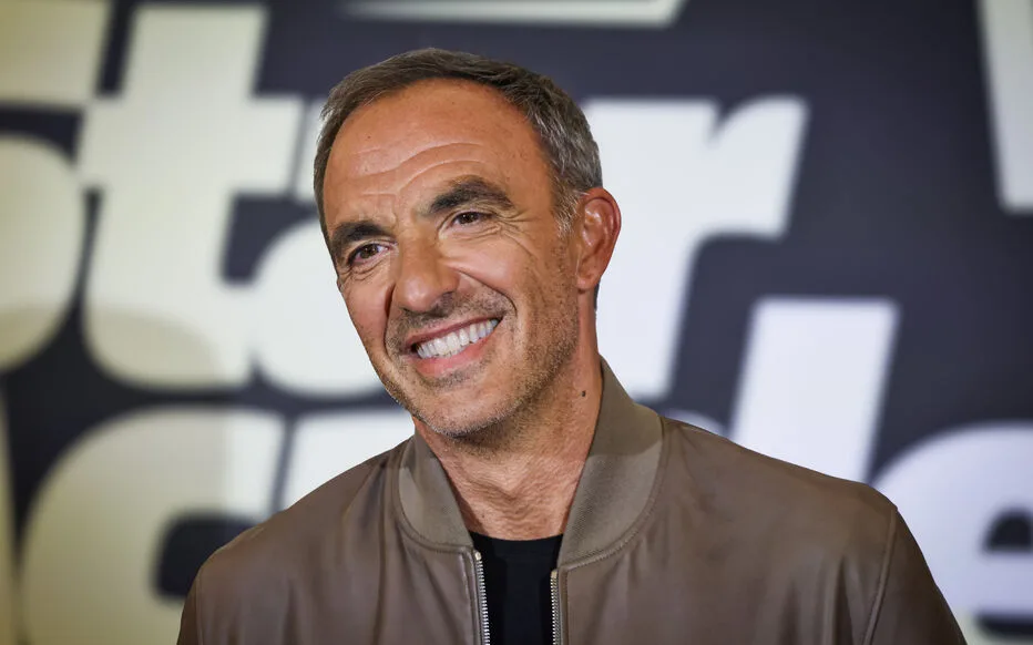 Nikos Aliagas Biography: Awards, Age, TV Shows, Height, Net Worth, Instagram, Wife, Parents, Children, Books, Nationality