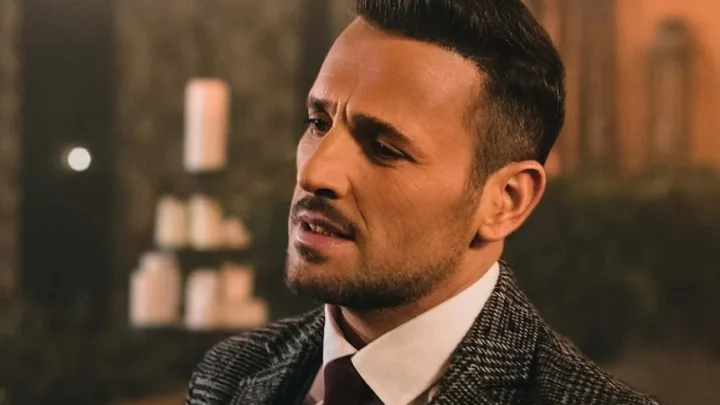 Nikos Vertis Biography: Age, Net Worth, Girlfriend, Songs, Albums, Height, Instagram, Concerts