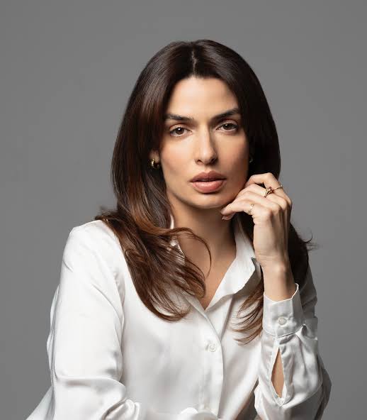 Tonia Sotiropoulou Biography: TV Shows, Age, Net Worth, Husband, Movies, Height, TikTok, Siblings, Nationality