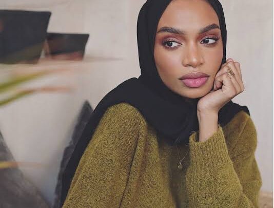 Nia Amroun Bio: Age, Net Worth, Height, Fashion, Parents, Instagram, Lifestyle