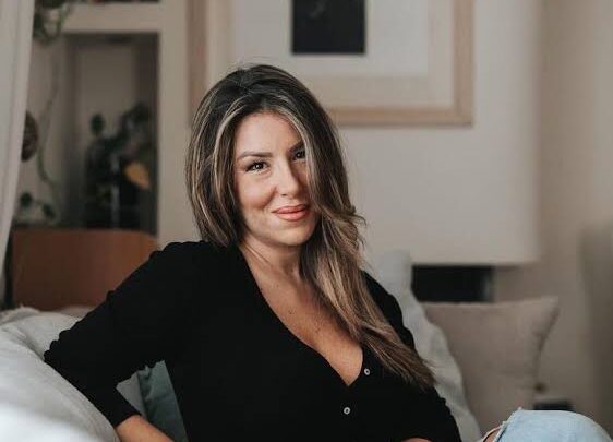 Natasa Giamali Biography: TV Shows, Spouse, Age, Journalism, Net Worth, Height, Ethnicity, Instagram