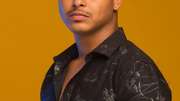 Umar Krupp Biography: Wife, Age, Son, Net Worth, Height, Movies, Parents, Career, YouTube