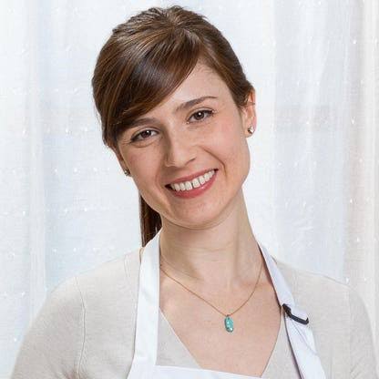 Amber Spiegel Bio: Husband, Age, Net Worth, Cookie Art, Height, Books, Career