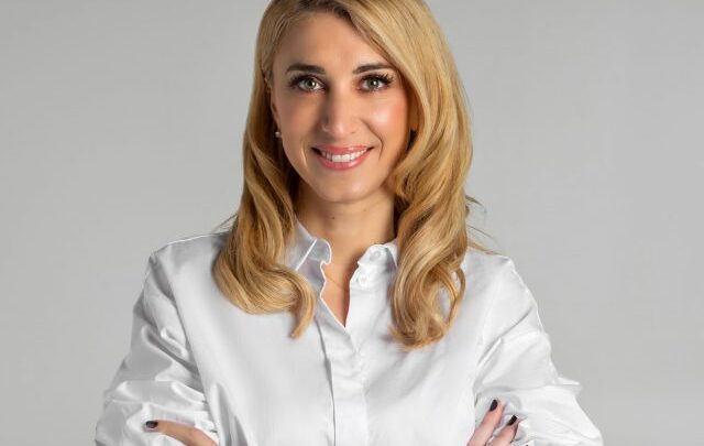 Myrto Kazi Biography: Age, TV Shows, Net Worth, Children, Height, Husband, Nationality, Instagram, Brands