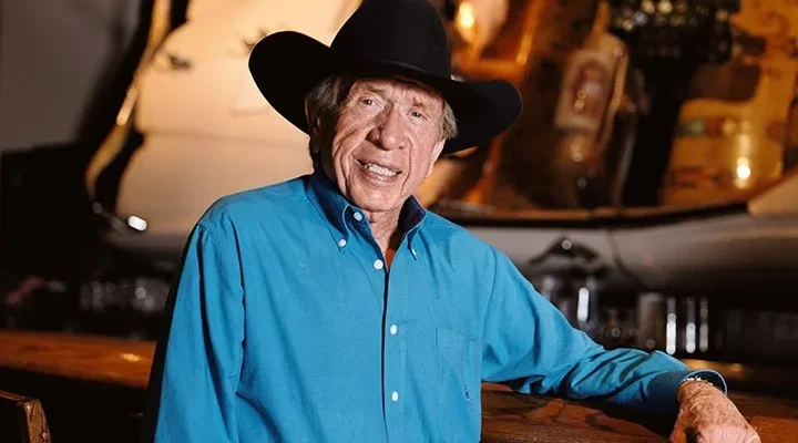 Buck Owens Bio: Height, Net Worth, Age, Hee Haw, Songs, Wife, Children, Parents, Awards