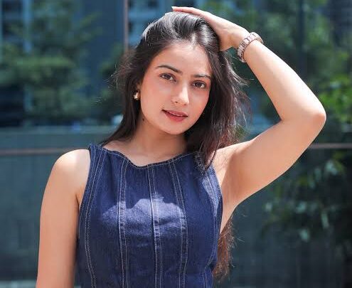 Yukti Randeria Biography: Ethnicity, Parents, Instagram, Boyfriend, Net Worth, Movies, Age, Religion, Siblings
