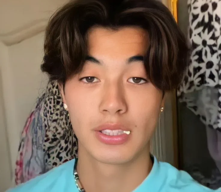 Chase O’Neill Biography: Girlfriend, Height, Songs, Ethnicity, Age, Parents, YouTube, Net Worth