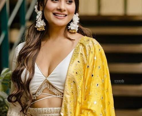 Krishna Mukherjee Biography: Children, Net Worth, Age, Height, Ethnicity, Awards, Husband, Parents, Instagram