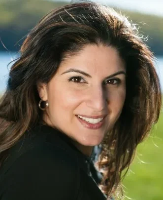 Nadia Hashimi Biography: Books, Net Worth, Husband, Age, Height, Facebook, Children, Ethnicity