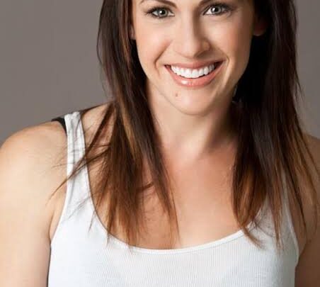 Jen Hamilton Biography: Children, Net Worth, Age, Books, Height, Controversy, Parents, Medical Career, Awards, Husband